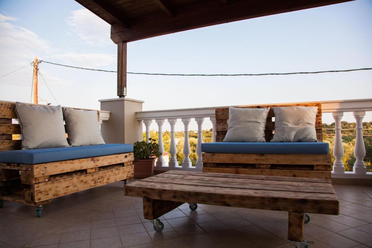 Villa Areti Dhorizata Экстерьер фото